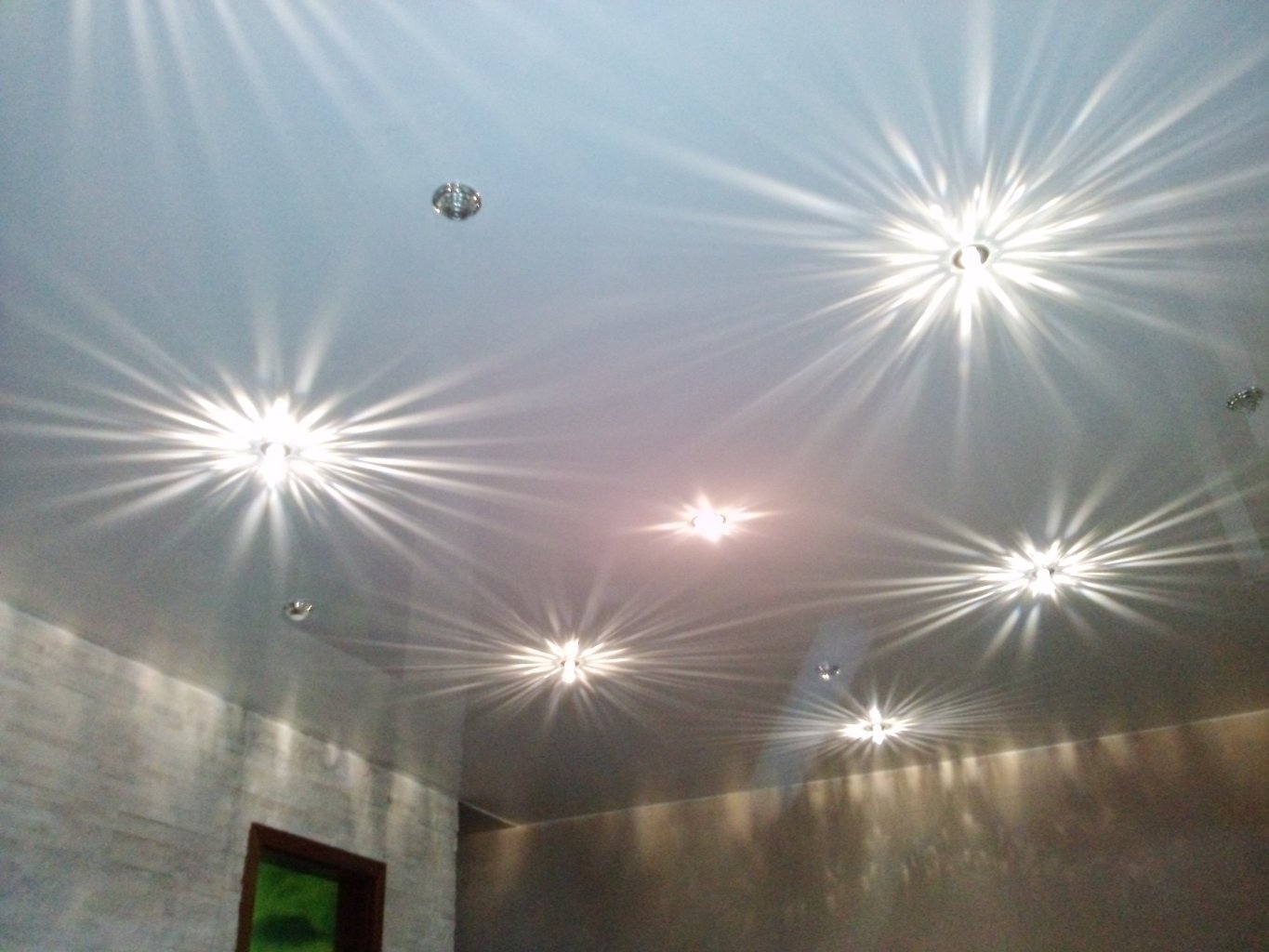 Moderne Decke (Spanndecke) – Balve