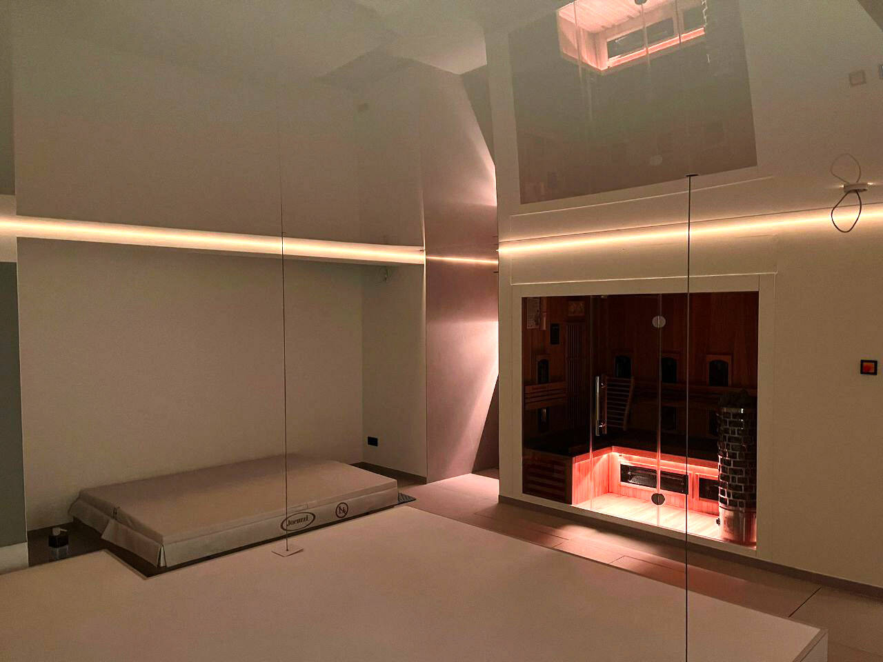 Spanndecke mit Beleuchtung in Merzenich