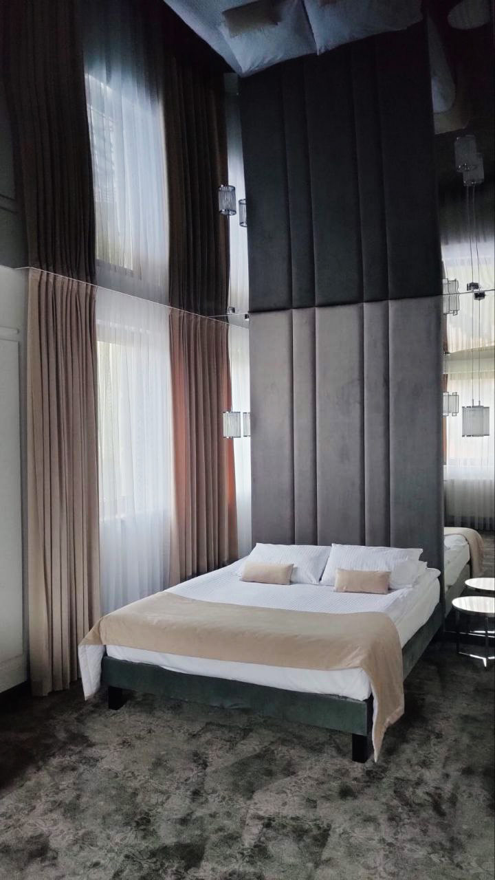 Moderne Decke (Spanndecke) – Ruppichteroth