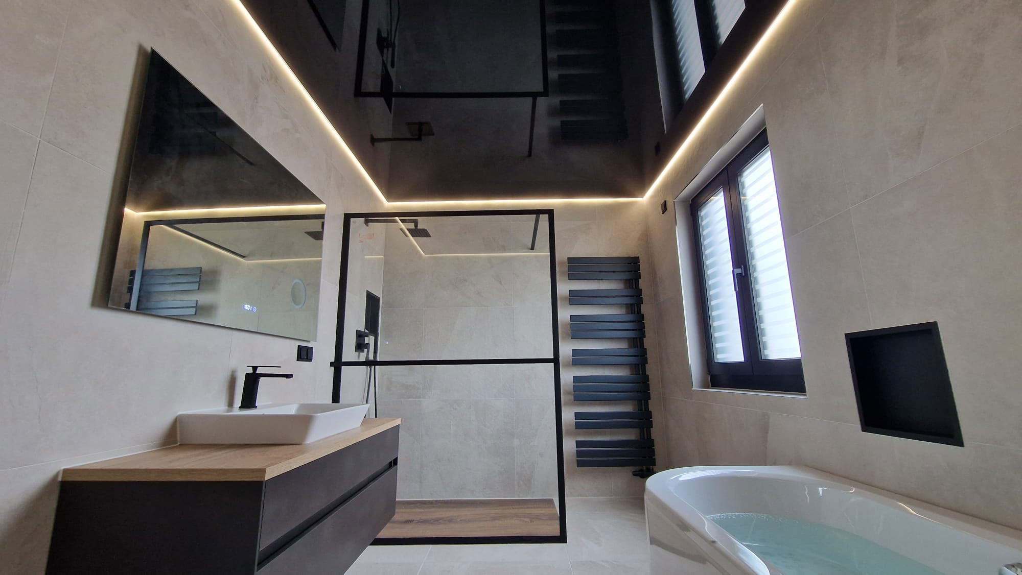 Innenausbau: Spanndecke in Rheine